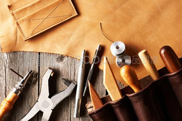 匠心传承，利器生辉——探索专业皮革制作工具的魅力世界